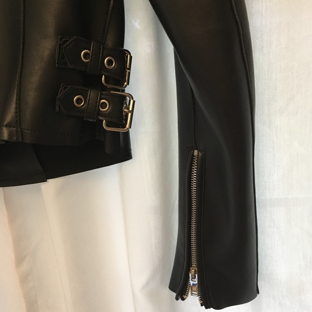 Faux leather jacket - Picture 5 of 6